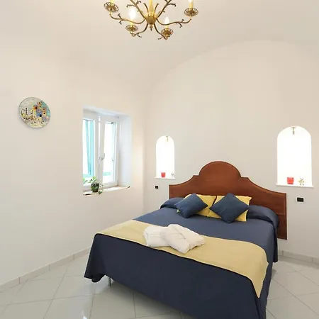 Casa Ciprea דירה *